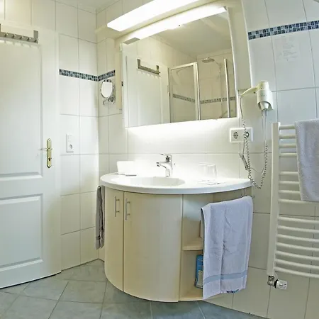 Knudsen בית הארחה