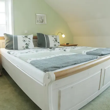 Konukevi Knudsen Utersum