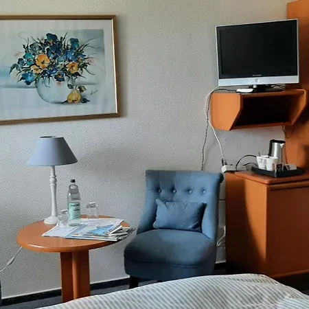 בית הארחה Knudsen 4*