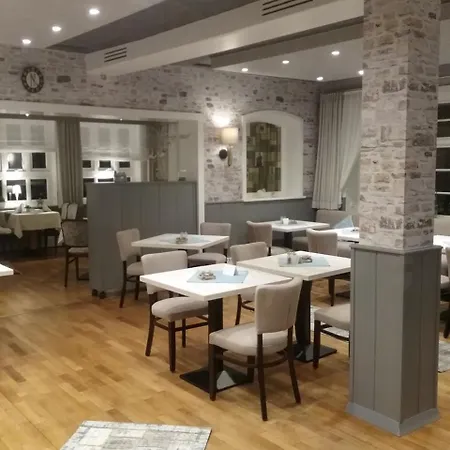 Knudsen בית הארחה Utersum